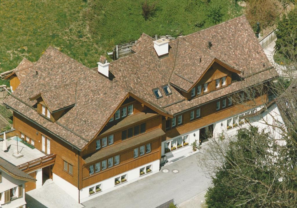 Hotel Pension Im Dorf Zuzwil  Exteriér fotografie